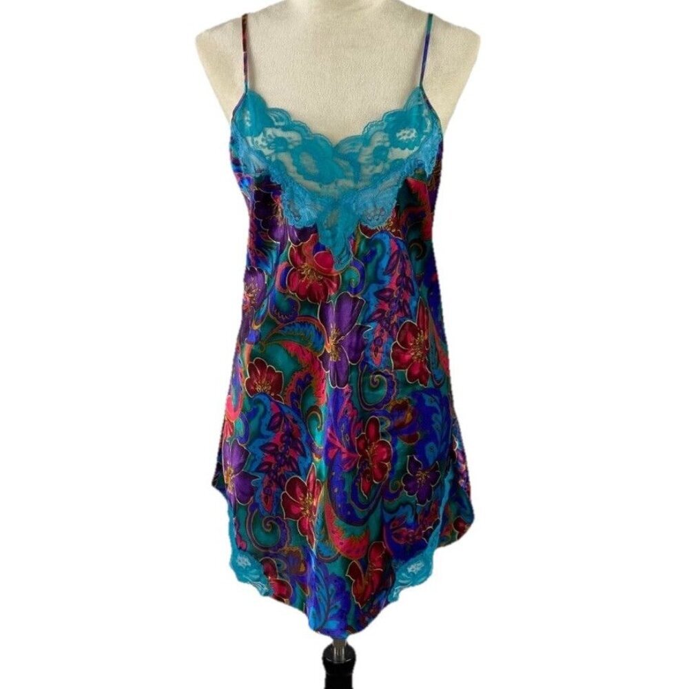 Victoria’s Secret Y2K Blue Purple Floral Nightie Size M‎ Slip Gold Label Satin